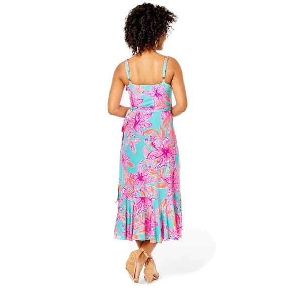 Lilly Pulitzer Fontaine Wrap Dress Surf Blue Bonita Blooms Large used one time. - Picture 2 of 6
